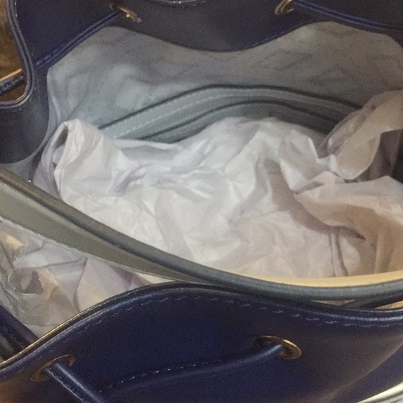 Cute Nine West Bag - Picture 4 of 6